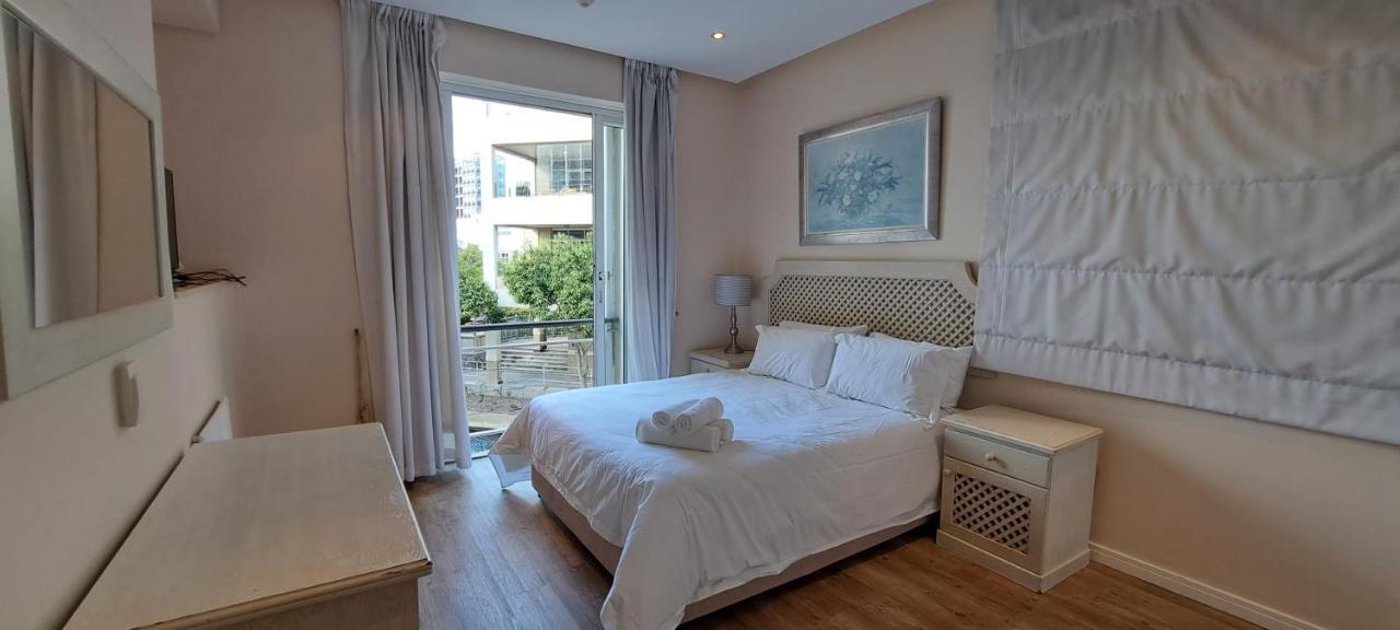 V&A Waterfront Marina Family Apartment 101 Altmore Kapstaden Exteriör bild