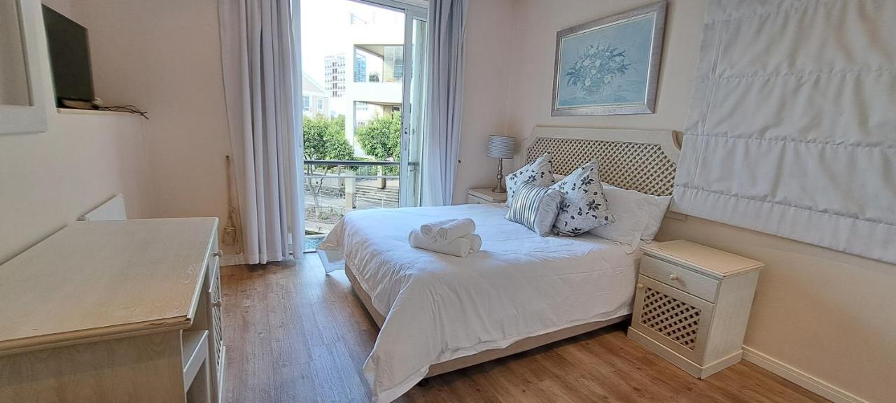 V&A Waterfront Marina Family Apartment 101 Altmore Kapstaden Exteriör bild