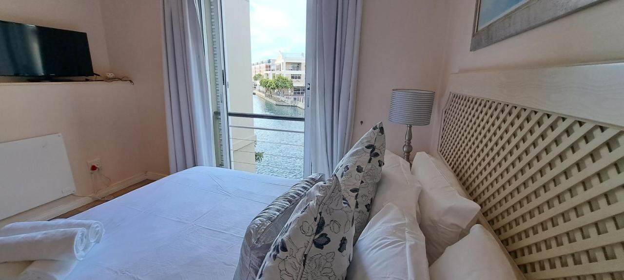 V&A Waterfront Marina Family Apartment 101 Altmore Kapstaden Exteriör bild